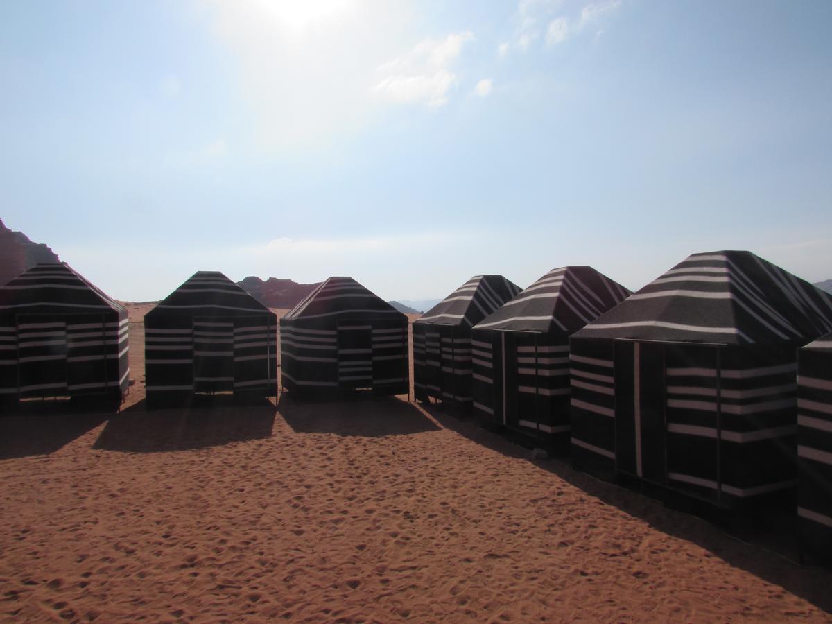 Desert Moon Camp Wadi Rum Exterior photo